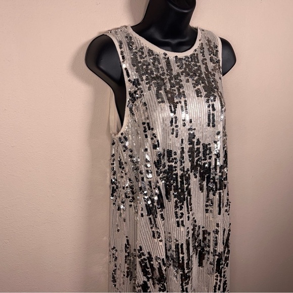 NEW LARGE GB CHAMPAGNE GOLD SEQUIN DRESS EVENT SLEEVELESS STRETCH PARTY COCKTAIL - Picture 4 of 13